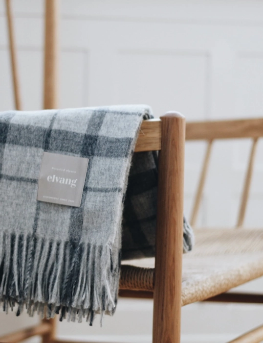 Tweed-Throw-70012-Grey_1800x1800.jpg.webp