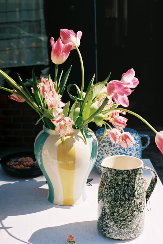 Sobremesa Stripe Vase L green and yellow_Sobremesa Jug green.jpg