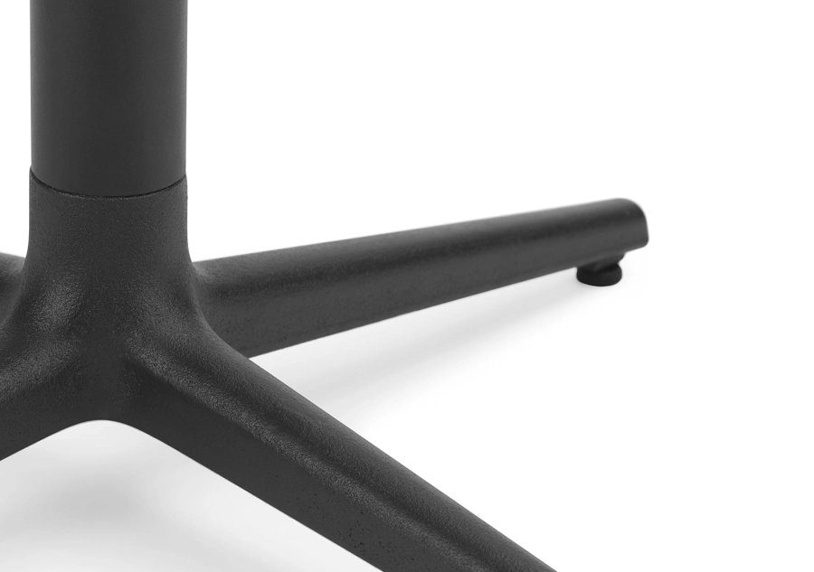 604105_Allez_Table_4L_H75_Ø60cm_Black_Oak_02.jpg
