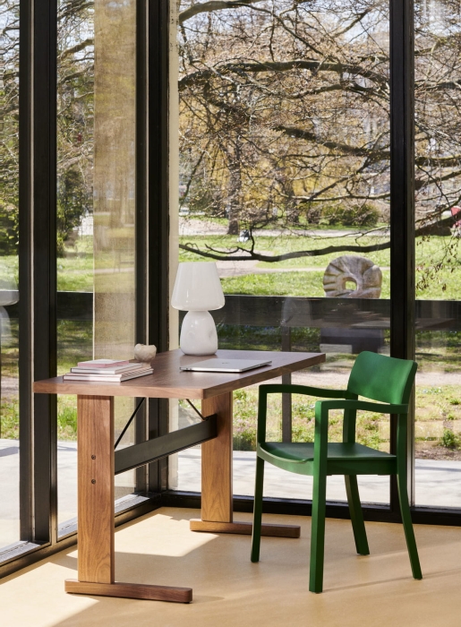 Passerelle Table Desk wb lacquered walnut ink black crossbar_Pastis Armchair pine green wb lacquered ash_Apollo Table Lamp Shade.jpg