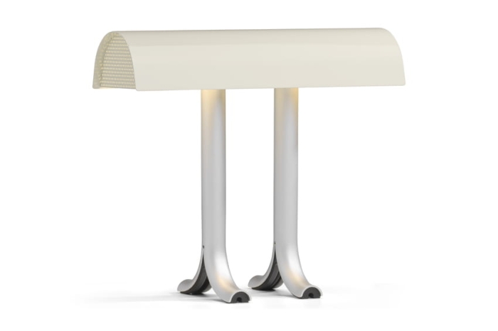 9367681009000_Anagram Table Lamp rice on.jpg