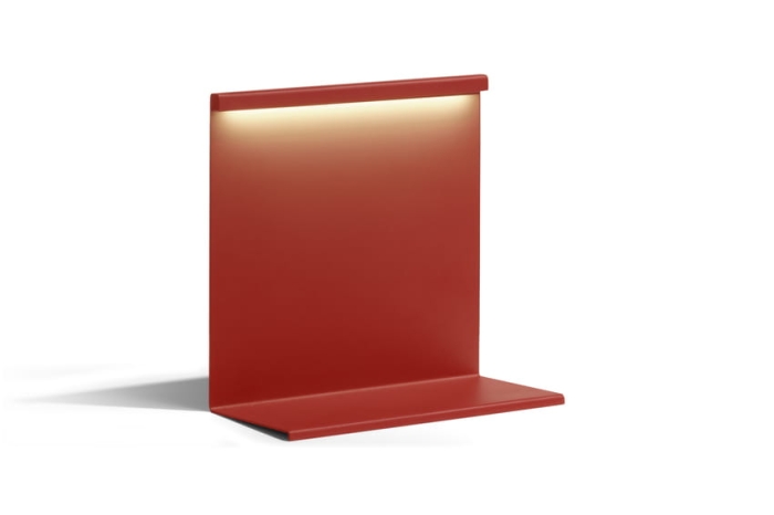 9450211409000_LBM tomato red on.jpg