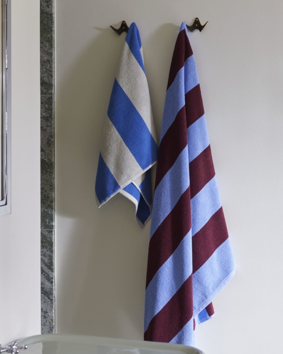 Frotté Stripe Hand Towel blue_Frotté Stripe Bath Sheet bordeaux and sky blue.jpg
