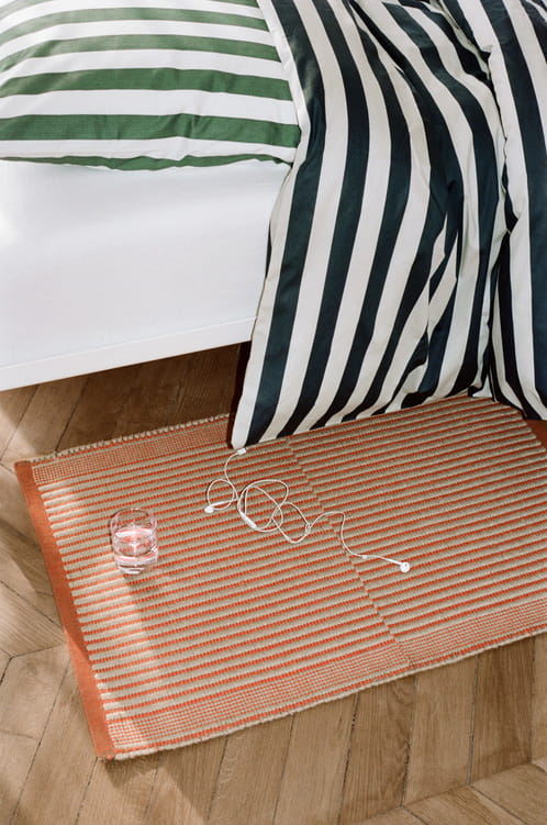 Tapis Mat red_Ete Duvet Cover midnight blue and light grey_Ete Pillow Case dark green.jpg