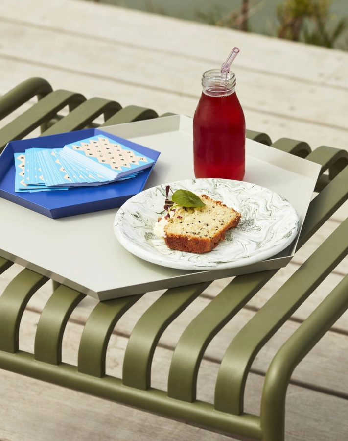 Kaleido royal blue_Soft Ice Lunch Plate green_Kaleido grey_Sip Swirl_Palissade Ottoman olive.jpg