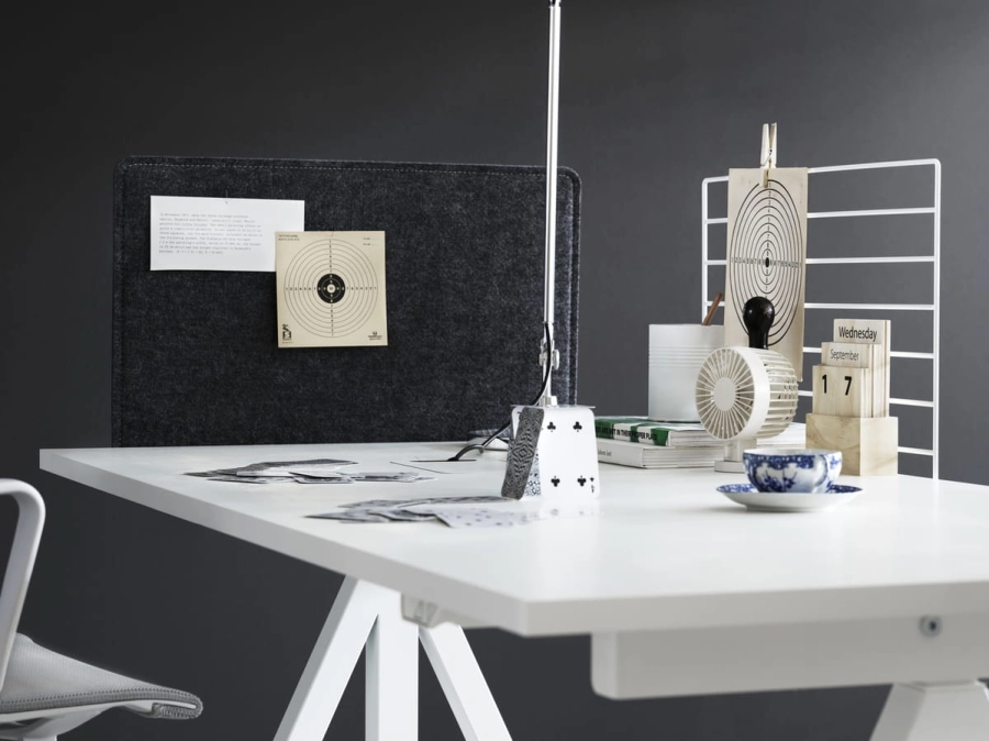string-works-workspace-fabricsleeve_landscape_large.jpeg
