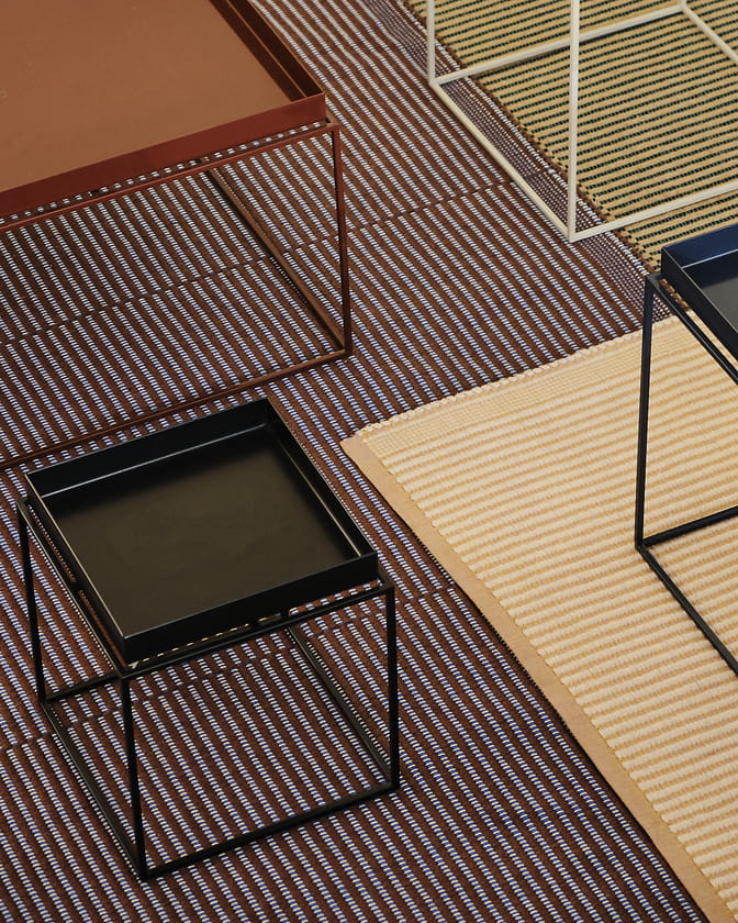 Tray Table 30x30 black_Tapis famliy.jpg