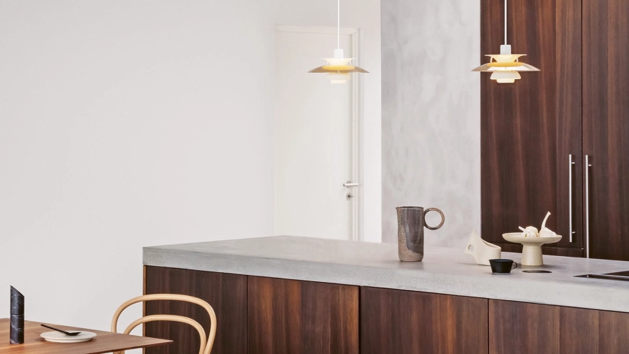 ph-5-mini-poul-henningsen-brass-louis-poulsen-1.jpeg