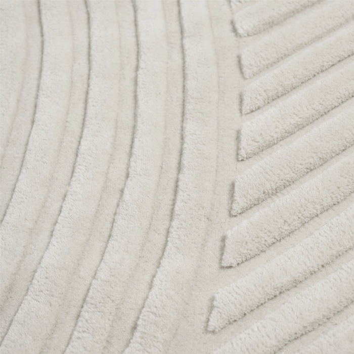 Relevo-rug-off-white-detail-Muuto-5000x5000-hi-res_(150).jpg
