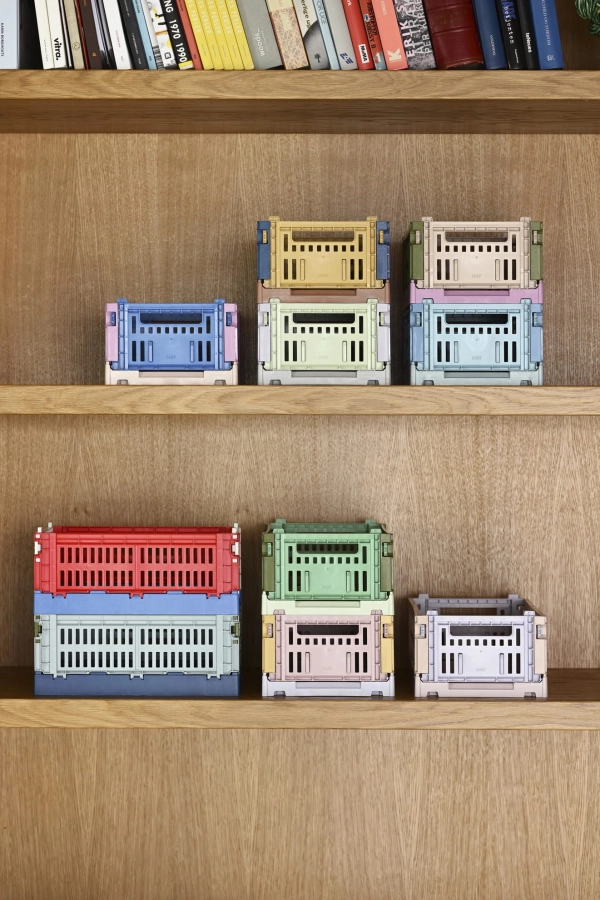 HAY Colour Crate Mix family 02.jpg