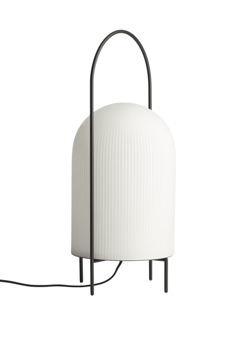 137017_WOUD_Ghost floor lamp_3_exposed.jpg