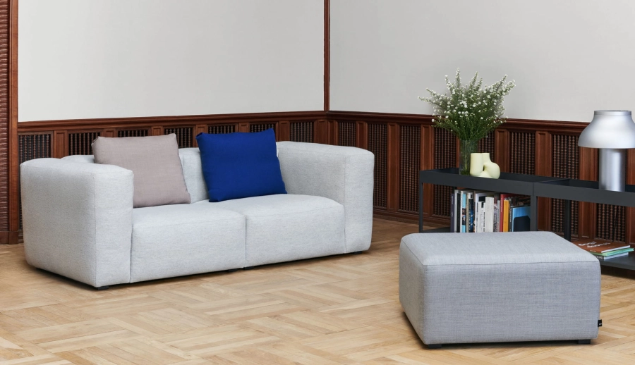 Mags_Soft_2,5_Seater_comb_1_Hallingdal_110_beige_stitching_Mags_Ottoman_XS_01_Canvas_124.jpg