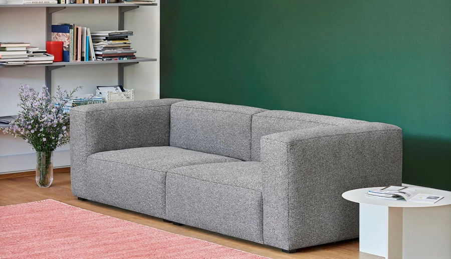 mags-soft-25-seater-combination-1-olavi-by-hay-03_slit-table-xl_1390x800.jpeg