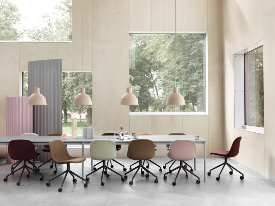4094-en-fiber-side-steelcut-castors-base-table-440cm-white-unfold-nude-corky.jpeg