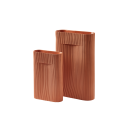 2446-en-ridge-vase-terracotta-group-muuto-5000x5000-hi-res.png
