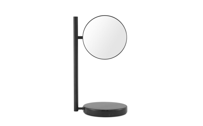 Pose Mirror1.jpeg