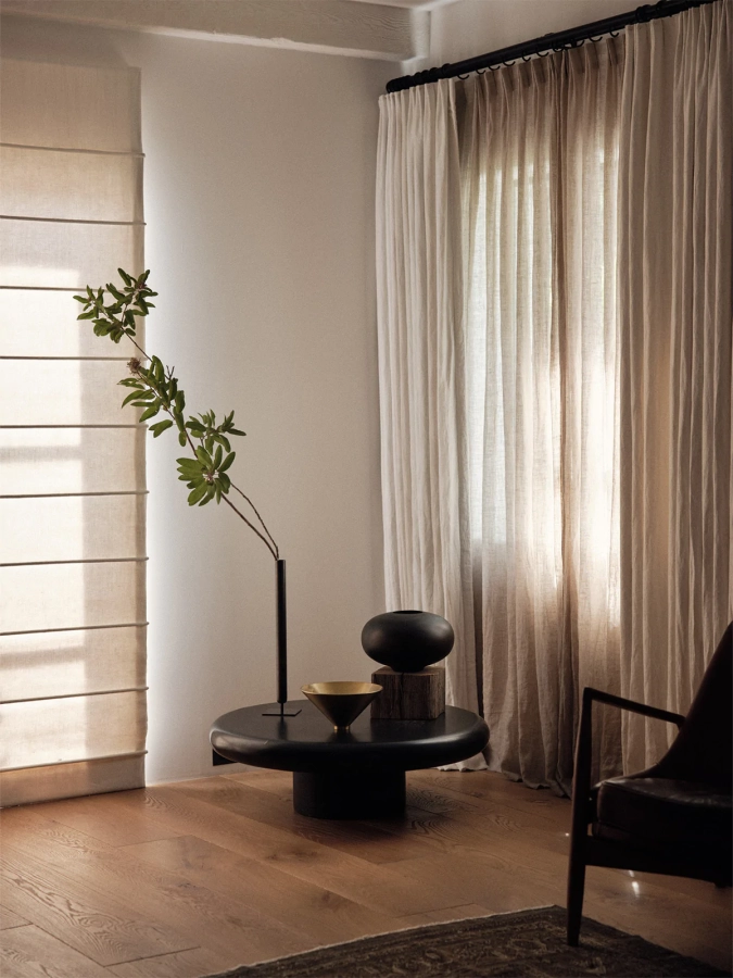 MENU_Taper_Bowl_Surround_Vase_Stance_Vase_1200x.webp