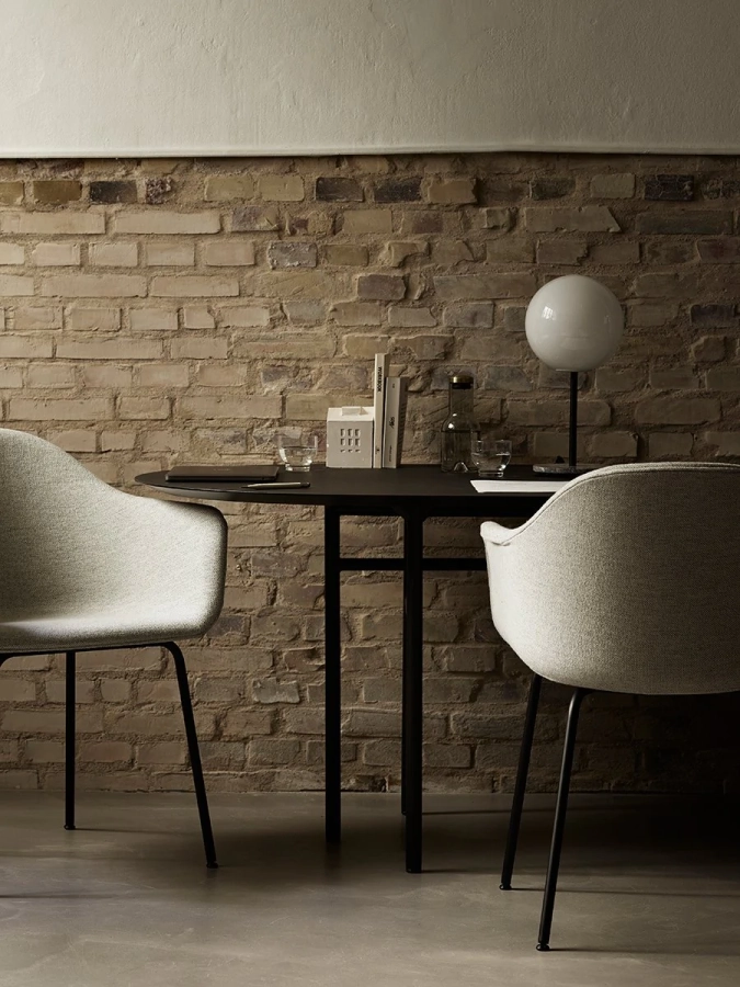 MENU_Harbour-Chair_TR_Snaregade_900x.webp