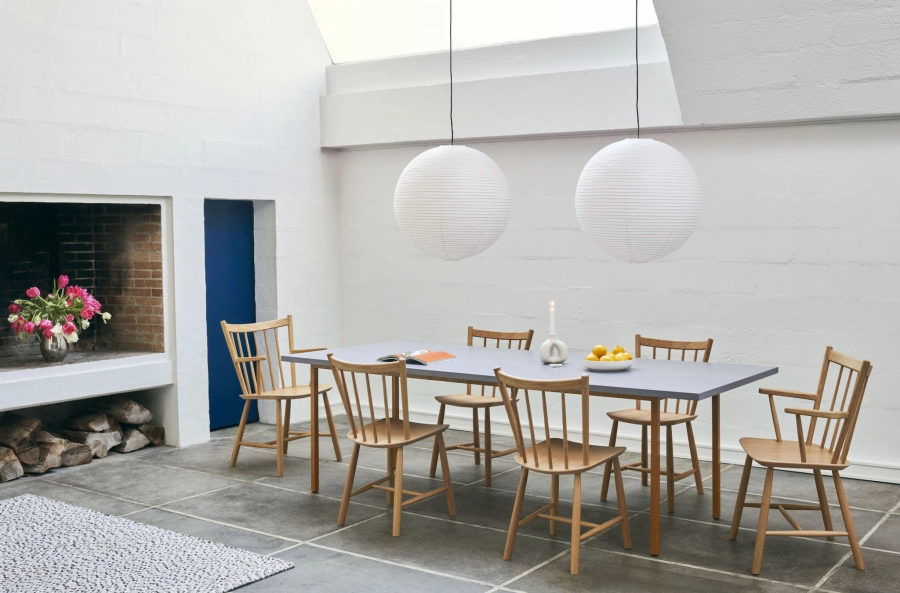 Two-Colour L240xW90 blue wb lacquer valchromat tabletop ochre powder coated steel_J42 wb lacquer oak_J41 wb lacquer oak-2.jpg