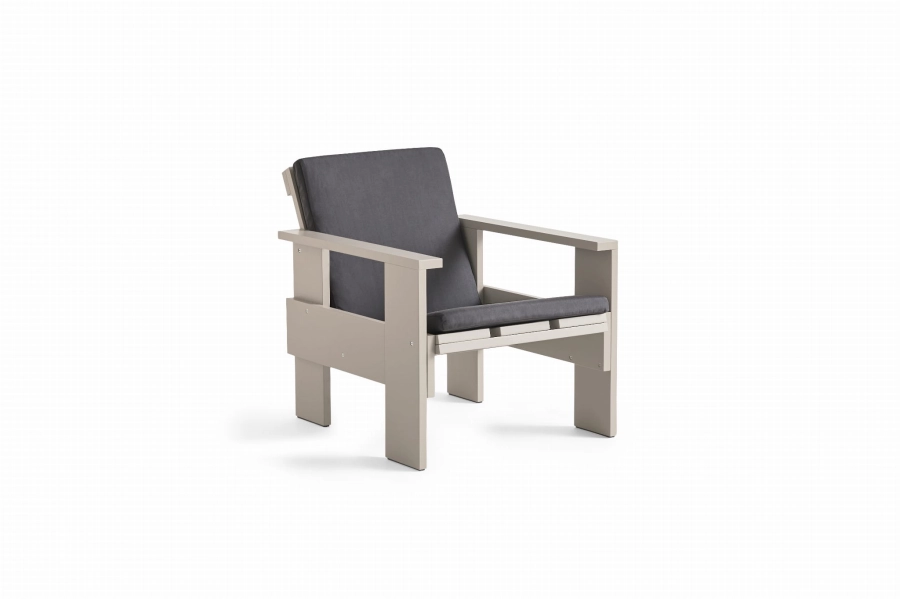 AD118-C945_Crate Lounge Chair london fog wb lacquer pinewood_Folding Cushion anthractie textile.jpg