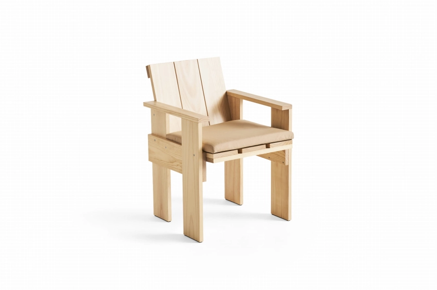 AD119-C942_Crate Dining Chair wb lacquer pinewood_Seat Cushion beige textile.jpg