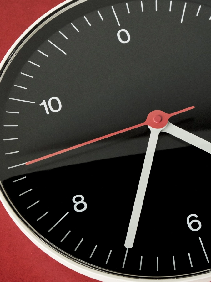 Wall Clock black_detail-2.jpg