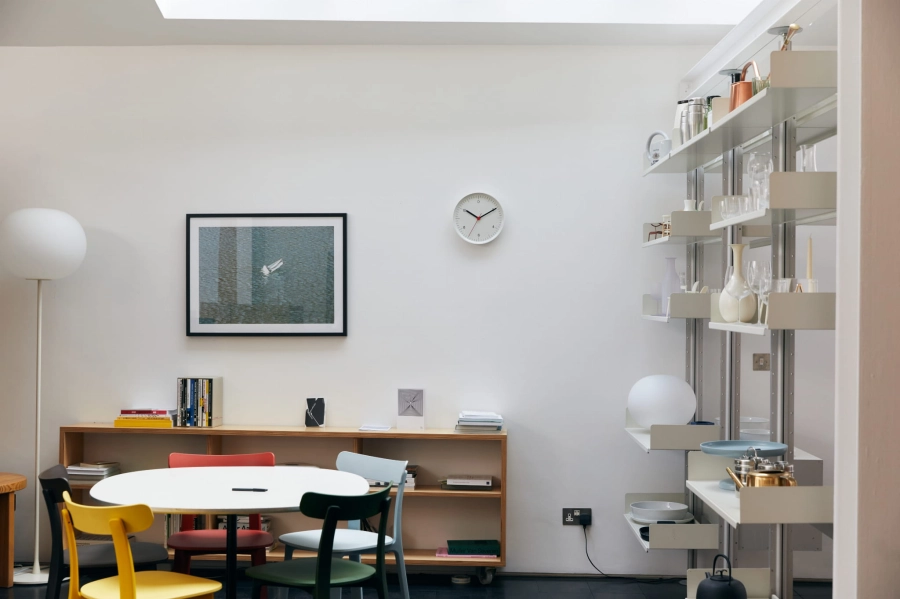Wall Clock white_Studio Visit 04.jpg