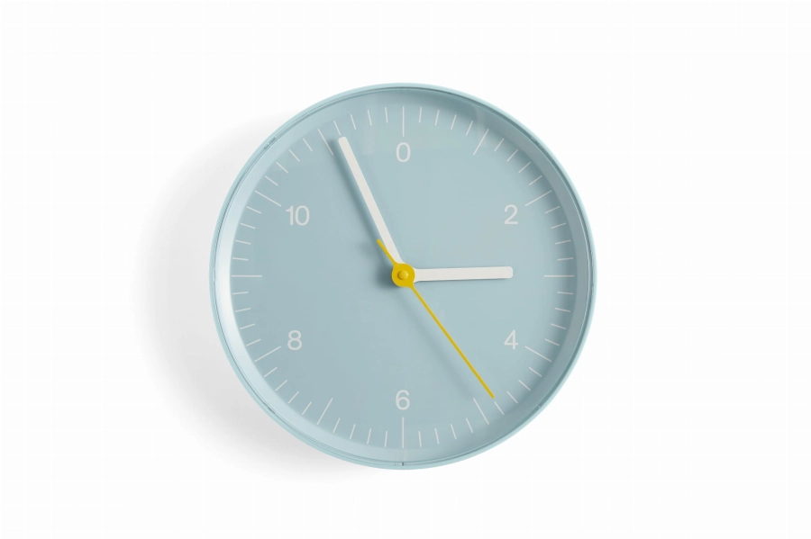 AC464-A656_Wall Clock light blue.jpg