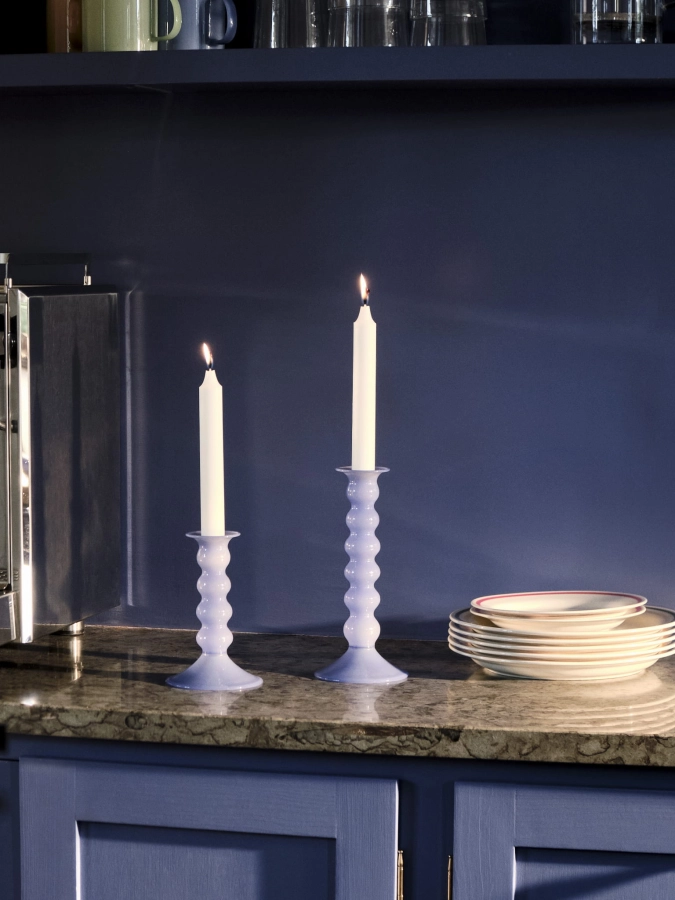 Wavy Candleholder M jade light blue_L jade light blue_Sobremesa Plate family.jpg