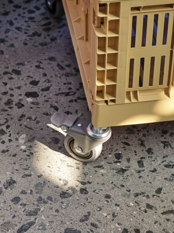 HAY Colour Crate Wheels_HAY Colour Crate L golden yellow.jpg