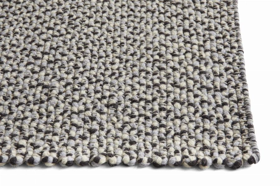 AC462-A665-AB48_Braided Rug 140x200 grey_detail.jpg