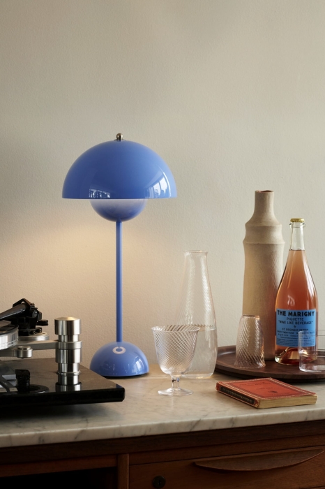 ATD_Retail_2023_Flowerpot VP3 ON_Collect Wine Glass SC79_Collect Carafe SC62_Collect Glass SC60_Collect Tray SC64.jpg