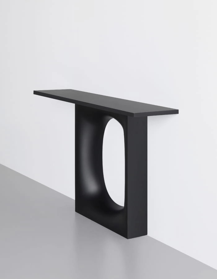Holo_console_2-700x900.jpg