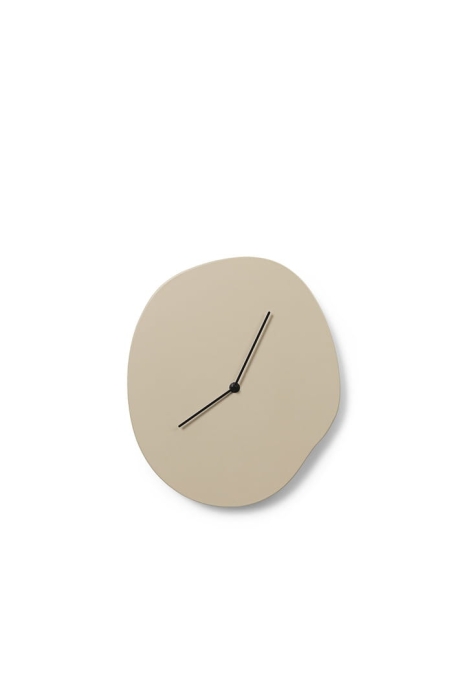 fermLIVING_SS23_MeltWallClock_1104266415_1.jpg