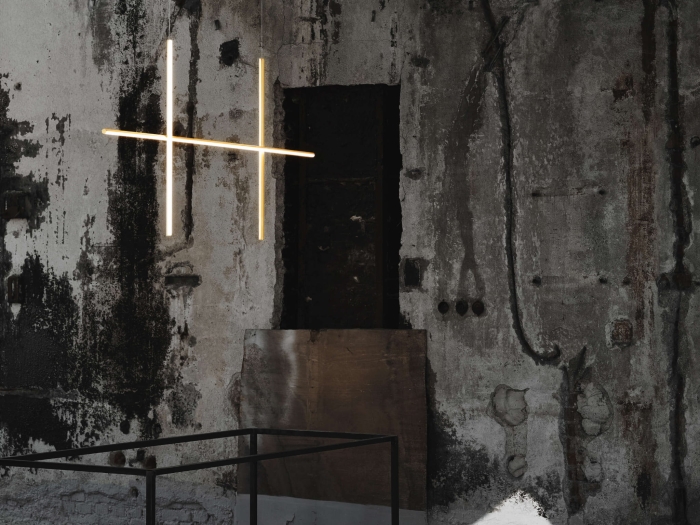 coordinates-suspension-2-champagne-anastassiades-flos-01.jpg
