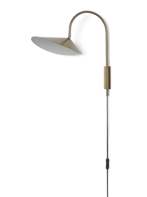 FERM LIVING kinkiet ARUM SWIVEL mosiądz