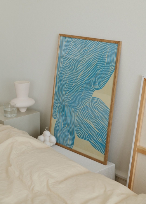 Rebecca_Hein_The_Line_Blue_Lifestyle_Low_Res.jpg