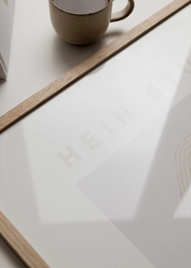 Rebecca_Hein_Round_Line_No_09_Close_Up_Low_Res.jpg