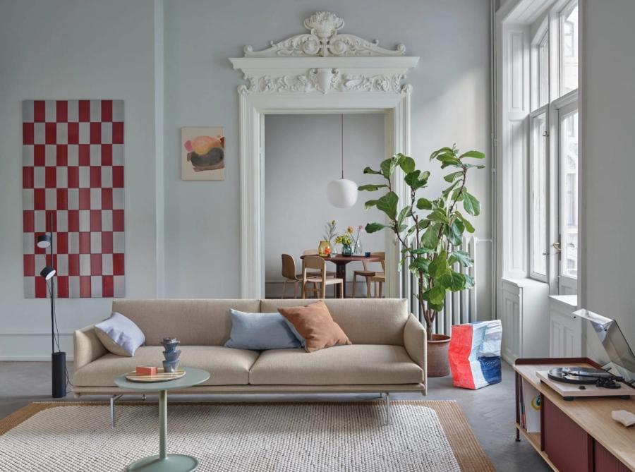 23833-en-outline-3-seater-ecriture-240-alu-pebble-burnt-orange-mingle-soft-48-h48-enfold-deep-red-186x45-h48-midst-dark-red-muuto-org.tif.jpeg