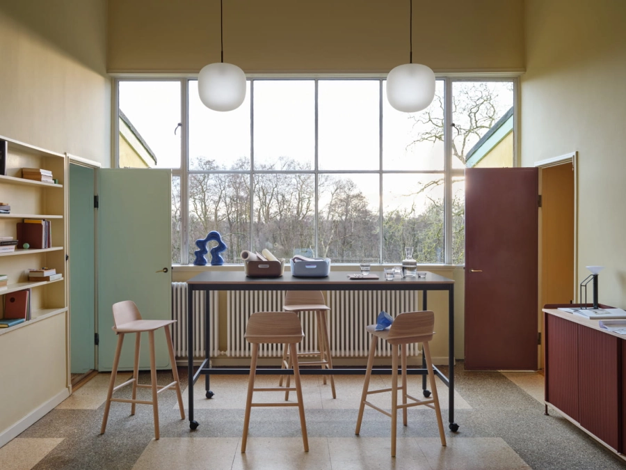 23852-en-base-high-table-castors-190x85-h105-black-nerd-bar-enfold-148x45-h85-rime-37-deep-red-restore-brown-green-light-blue-muuto-org.tif.jpeg