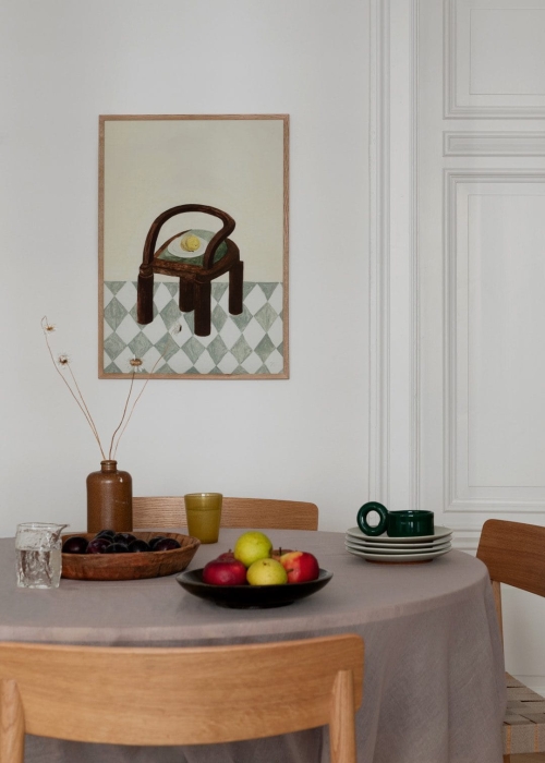 Isabelle_Vandeplassche_Chair_With_Fruit_Lifestyle_Low_Res-2.jpg