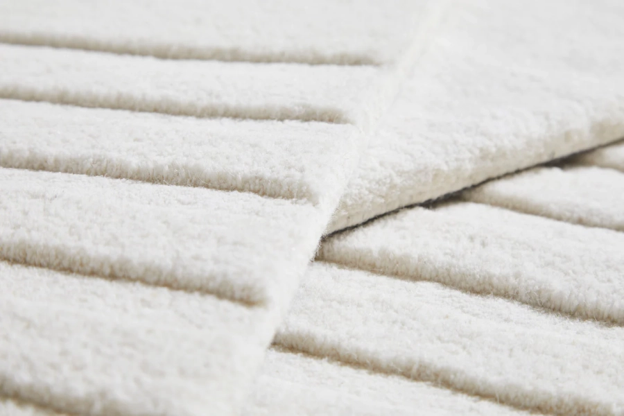 WOUD_SS22_KYOTO_OFFWHITE_1_d64f51c5-495f-4376-9390-37880aacca1a_1413x942.webp