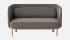 BOLIA skandynawska  sofa 2-osobowa FUUGA z olejowanymi nóżkami