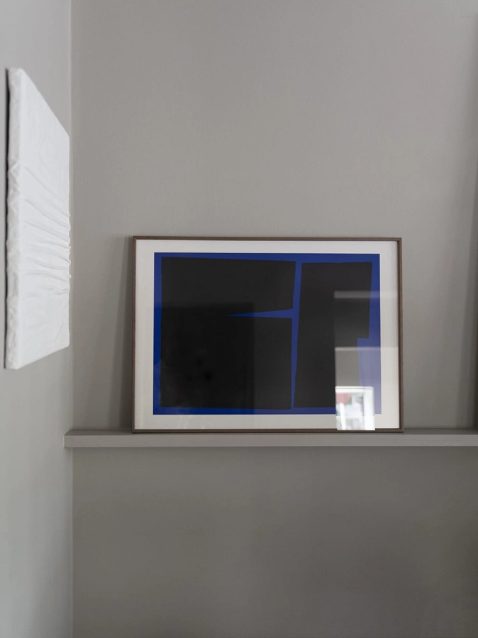 Carsten_Beck_Blue_Geometric_02_Lifestyle_Low_Res.jpg