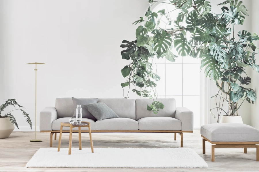 elton-grove-taper-mix-reflection-alve-classic-cushion.webp