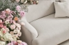 caro-classic-cushion_01.webp