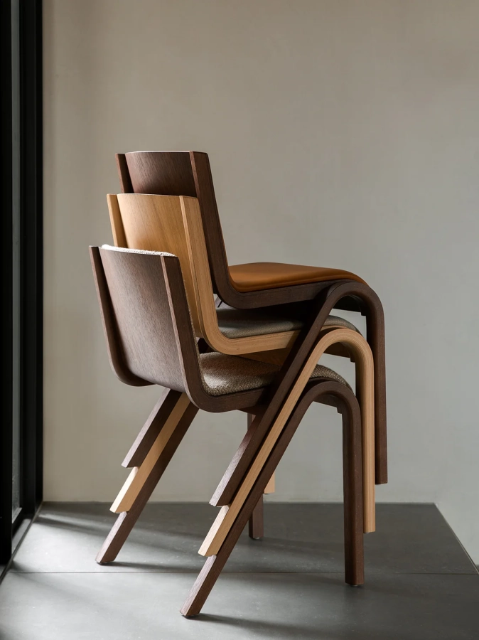 MENU_Ready_Dining_Chair_2.webp