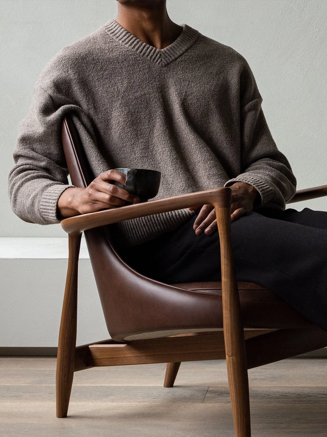 MENU_Elizabeth_Lounge_Chair.jpg