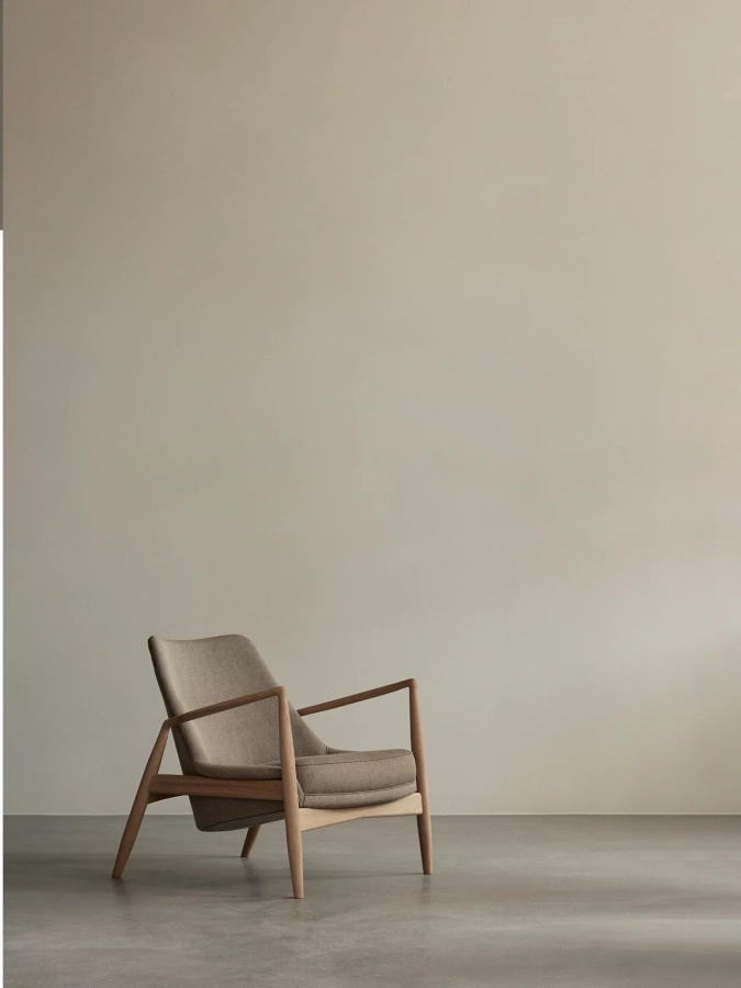 MENU_The_Seal_Lounge_Chair.webp