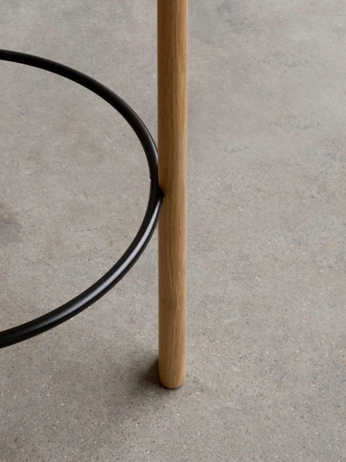 MENU_Passage_Bar_Stool_00.webp